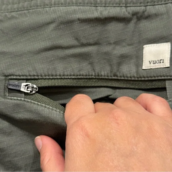 Vuori Cargo Pants Women Sz M Ripstop Army Green Mid Rise Slim Fit Gorp Core - Picture 13 of 15